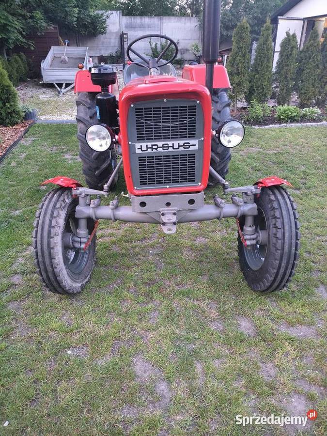 Ursus C330 zarejestrowany 1973 Krasocin