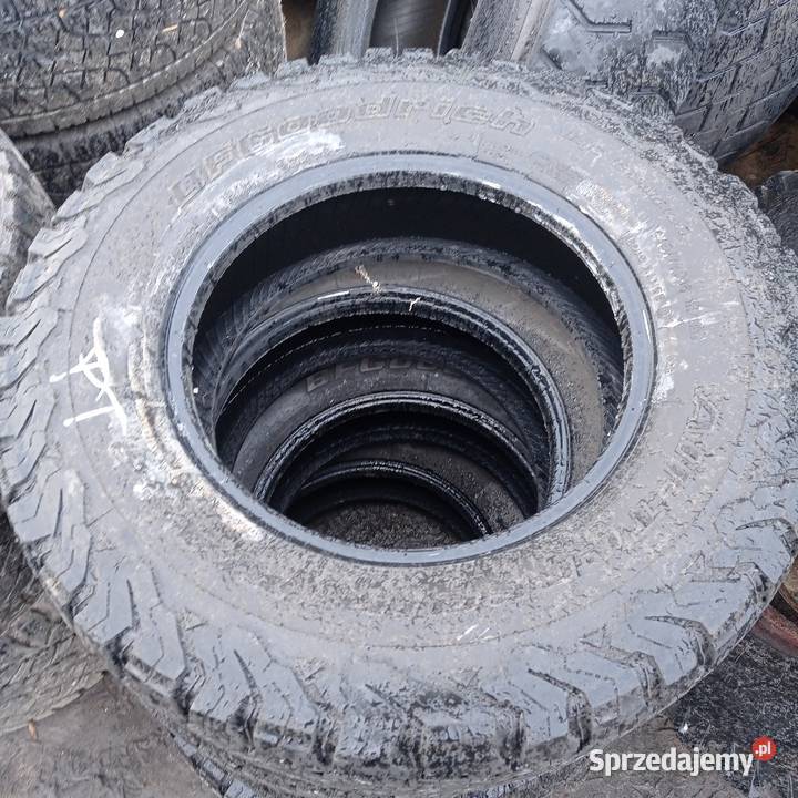 4 x 235 75 R 17 GOODYEAR WRANGLER sprzedam