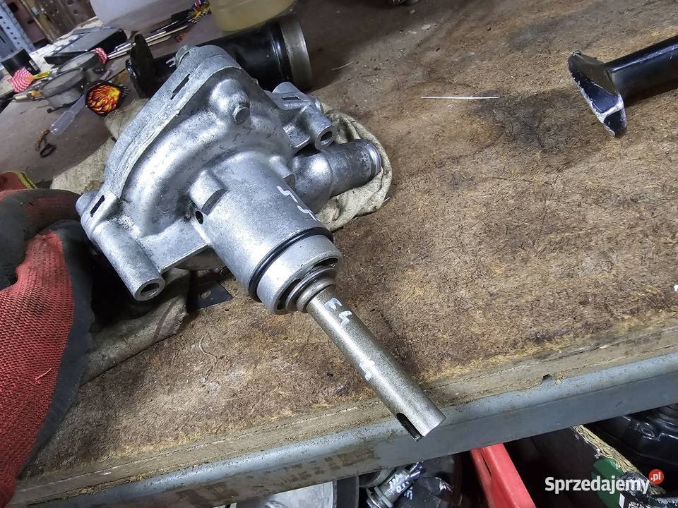 Honda CBR 600 F4 pompa wody wirnik obudowa pompy dolnośląskie Jelenia Góra