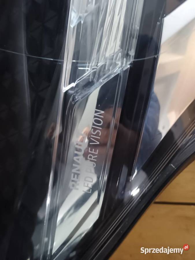 Lampa full LED renault trafic 2020r okazyjna Starachowice