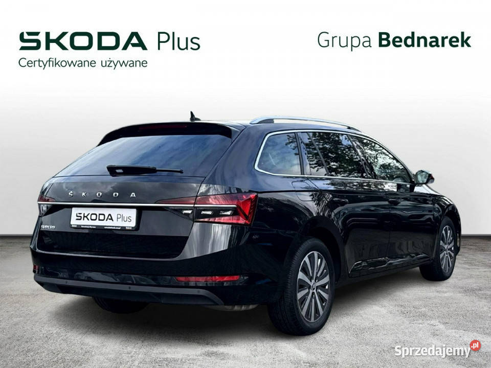 koda Superb Bezwypadkowy Salon Polska Serwis ASO tempomat Łódź