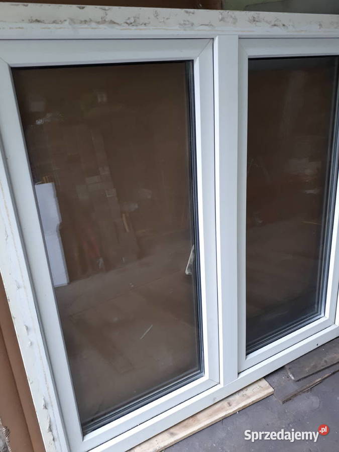 Okna PCV białe 136x132 i 97 x 138 z roletami śląskie Ruda Śląska