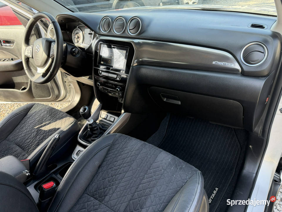 Suzuki Vitara 14 hybryda 4X4 allgrip skora radar Łodygowice