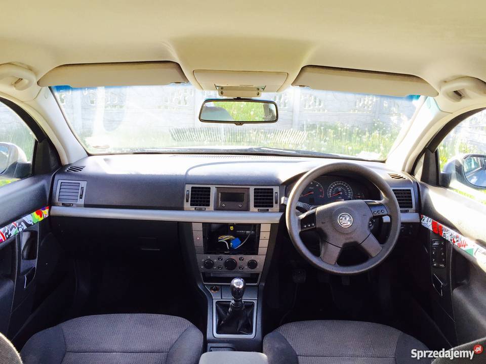 Opel Vectra C 2003r 20DTI anglik V5C kod lakieru Rok produkcji 2003 Bełchatów