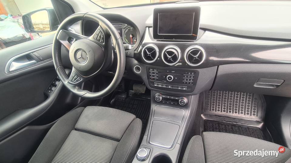 Mercedes b250e elektryczny 55 przebiegu czujnik parkowania Żerdź