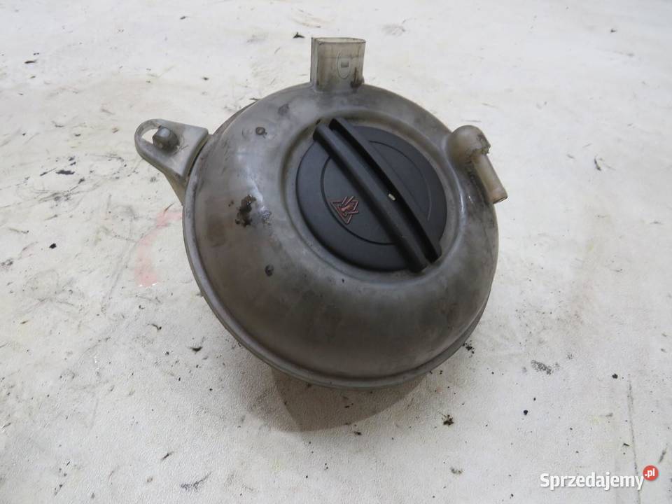 ZBIORNICZEK WYRÓWNAWCZY PASSAT B8 5Q0121407G