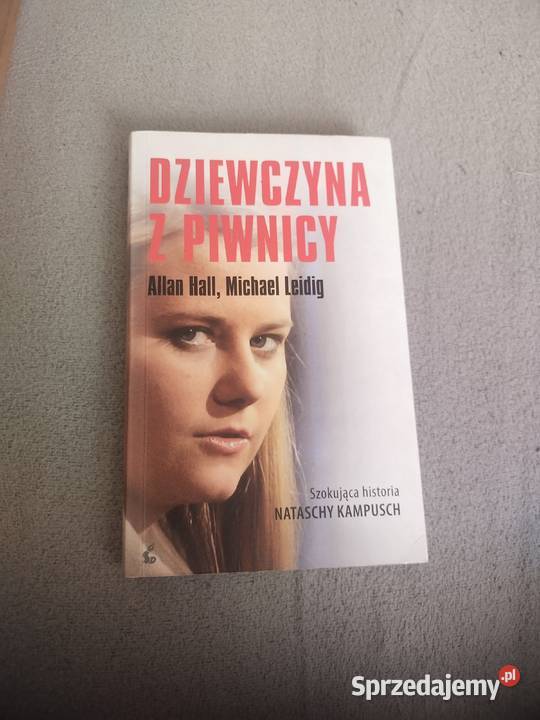 Książka dziewczyna z piwnicy Pozostałe Kujawy