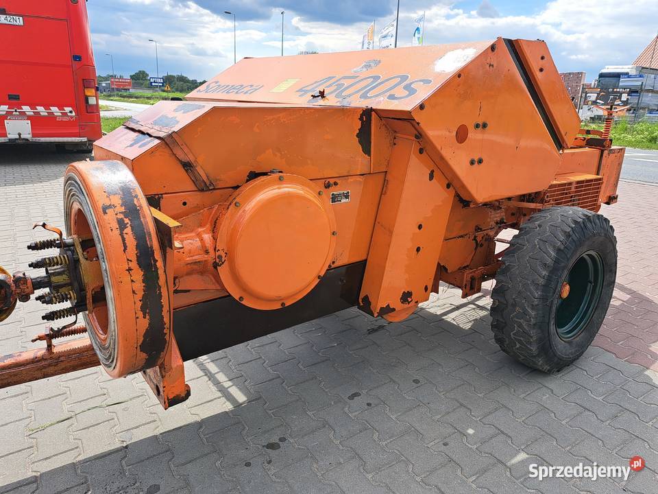 Prasa kostkująca do słomy siana Someca 4500S sprzedam