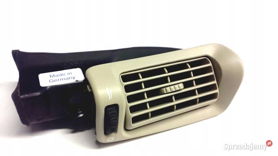 VOLVO XC90 prawa kratka nawiewu srodkowy slupek Bielany Wrocławskie