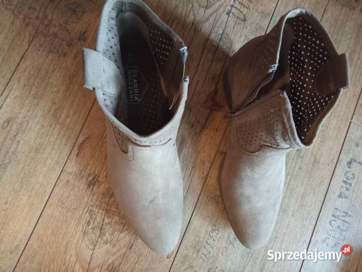 Beżowe botki rozmiar 41 inna Półbuty Warszawa