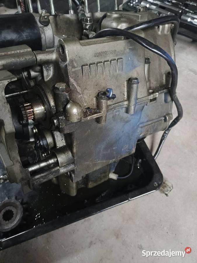 Suzuki Gsf 400 Bandit silnik wał sprzęgło całość Kraków