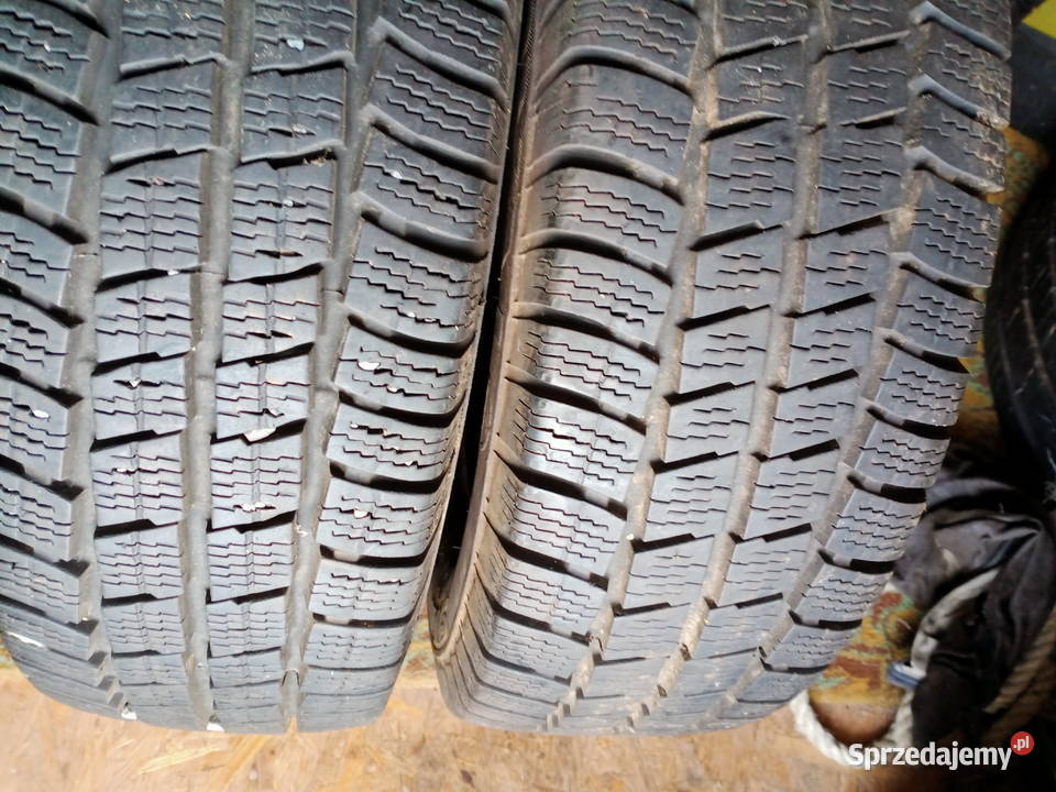 2 opony UNIROYAL SNOW 19570R15C Samochodowe Kielce sprzedam