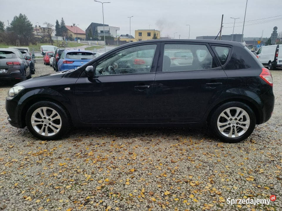 Kia Ceed I 20062012 czarny Bydgoszcz