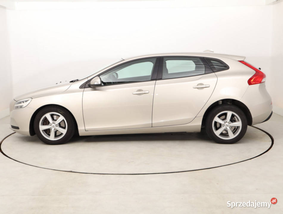 Volvo V40 20 D2 nieuszkodzony