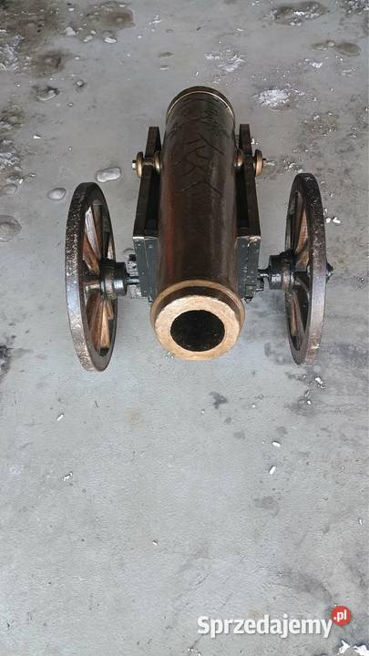 Działo armata replika z XVI wieku lubelskie Siemień