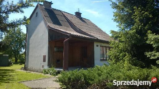 DOM ogród w cichej okolicy Domy