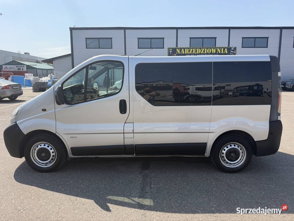 Opel Vivaro 9 osobowy klima 19 100 klimatyzacja Lubartów sprzedam
