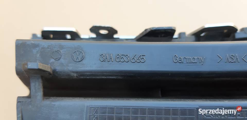 VW PASSAT B7 KRATKA ZDERZAKA HALOGENY LEWA CHROM Bieleń