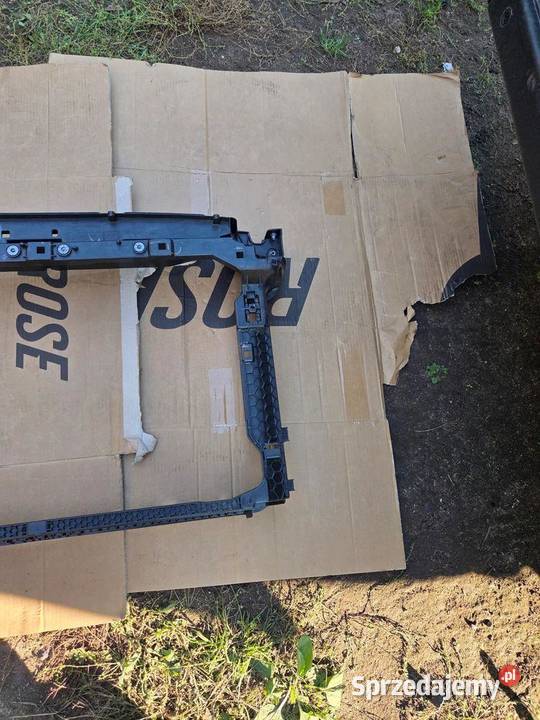 Pas przedni wzmocnienie czołowe VW Passat B9
