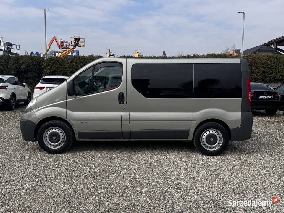 Renault Trafic 2007r Paniówki sprzedam