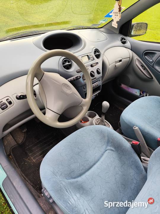 Toyota Yaris 10 benzyna 1999 r Yaris