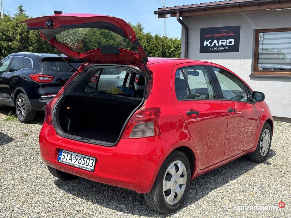 Toyota Yaris 2010r GWARANCJA Hatchback Paniówki sprzedam