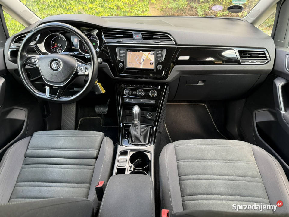 Volkswagen Touran 18 Highline DSG III 2015 Van / Minibus Tarnowskie Góry