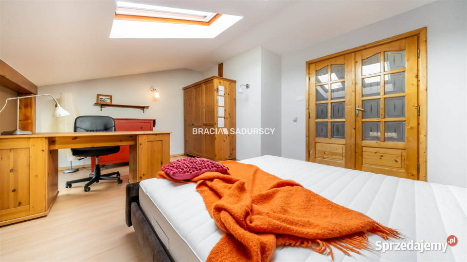 Mieszkanie 82m2 3 pokojowe Kraków kamienica