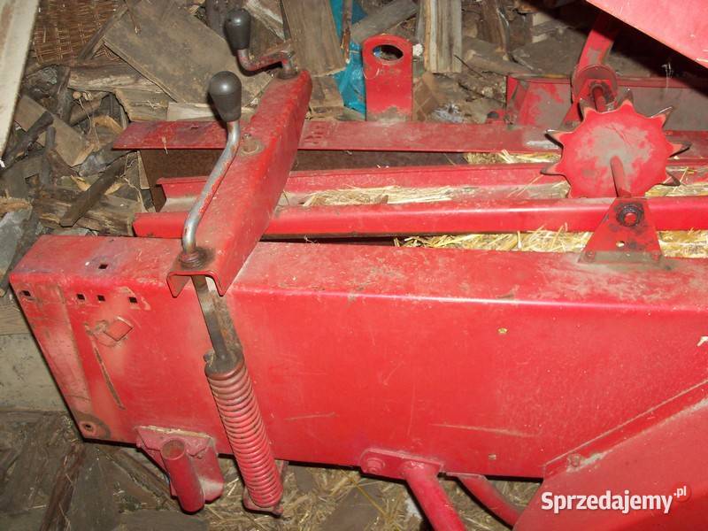 Prasa kostkująca MASSEY FERGUSON 124 Kostkujące małopolskie Szyk