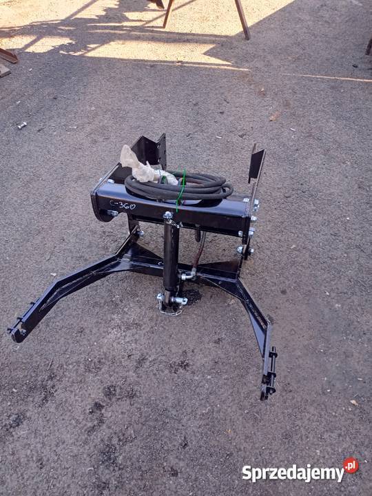 przedni tuz nieuszkodzony Oława