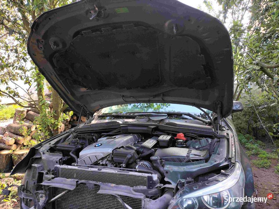 Maska przednia BMW E60 E61 PRZEDLIFT POLIFT osobowe