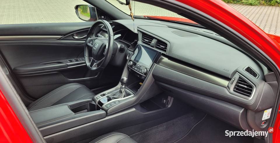 Honda Civic 15 VTEC Turbo Prestige 182 skórzana tapicerka Kraków