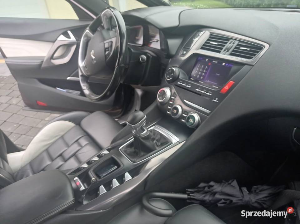 Citroen DS5 nieuszkodzony sprzedam