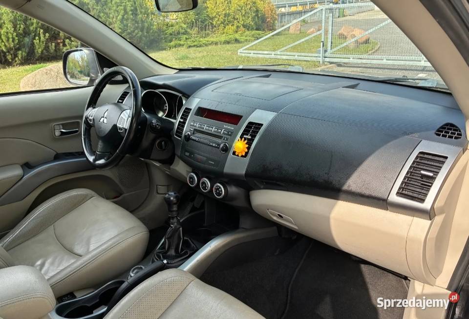 Mitsubishi Outlander Warszawa