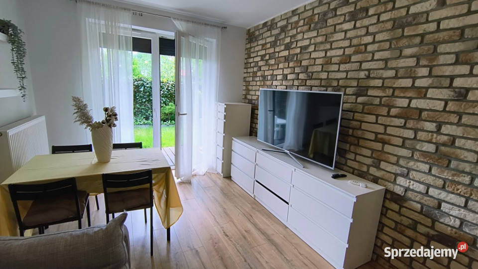 Wynajmę mieszkanie 42 m2 2 pokoje z ogródkiem i