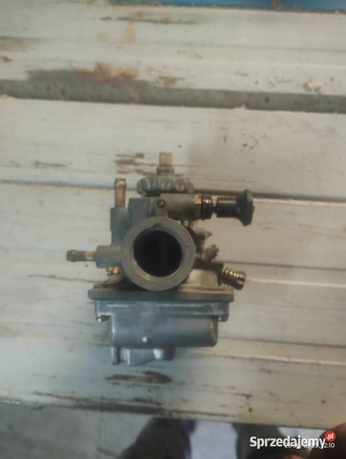 Sprzedam graty motocykle 5080125 skutery 50125 Pozostałe Krzemień