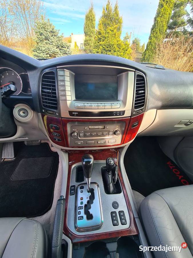 TOYOTA UZJ 100 Piękny egzemplarz automatyczna Częstochowa sprzedam