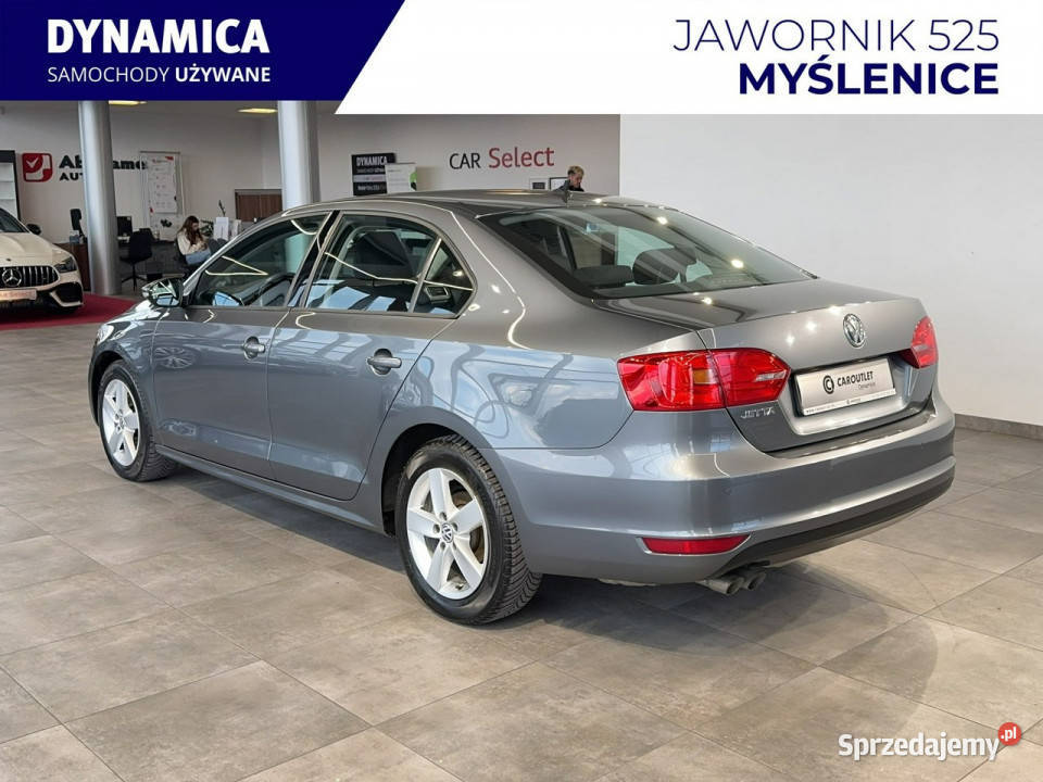 Volkswagen Jetta Comfortline 14TSI 122 M6 2013 r Rok produkcji 2013 Myślenice