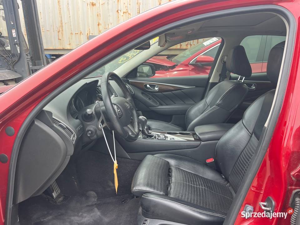 Infiniti Q50S 37 RWD 333 Rok produkcji 2015 Przemyśl
