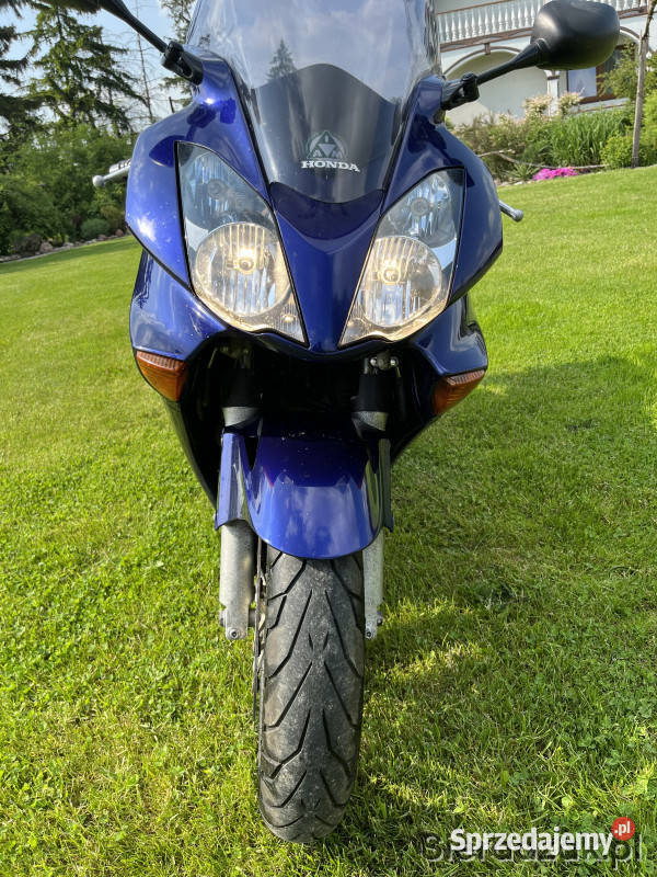 Honda VFR 800 2005 r