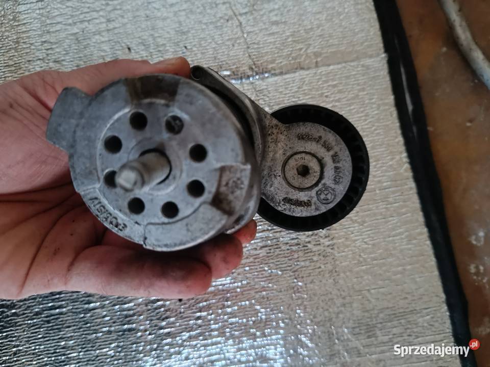 Napinacz paska wielorowkowego BMW e81 e87 20B osobowe Jawor