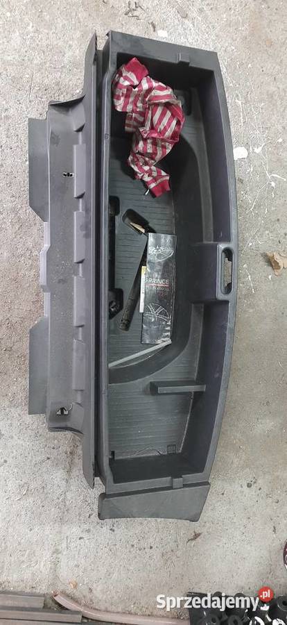 Wklad bagażnika na zestaw naprawczy Mazda 5 2013 Rok produkcji 2013