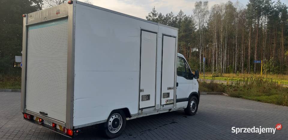 Sklep chłodnia food truck Do Handlu Ryb Mięsa 154000km pomorskie Czersk