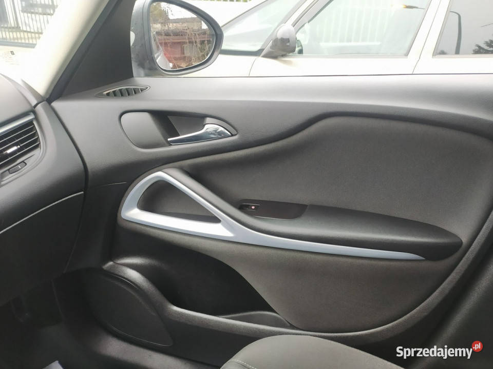 Opel Zafira 14 140 Edytion 7 osobowa Bogate lakier metallic Łódź