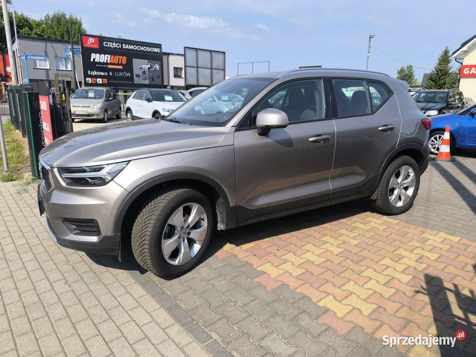 Volvo XC 40 15 Turbo 163 Automat Kamera Navi Łuków