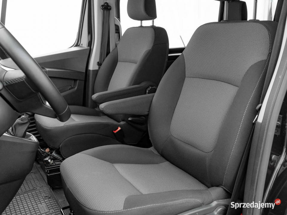 Renault Trafic 20 150 LED NAVI Kcof Salon VAT23 gniazdo USB Pępowo