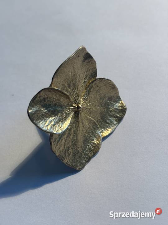 Pierścionek kwiat hortensji Lukato Biżuteria Bydgoszcz