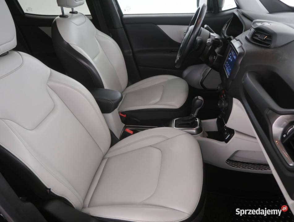 Jeep Renegade 13 TGDI dolnośląskie Bielany Wrocławskie