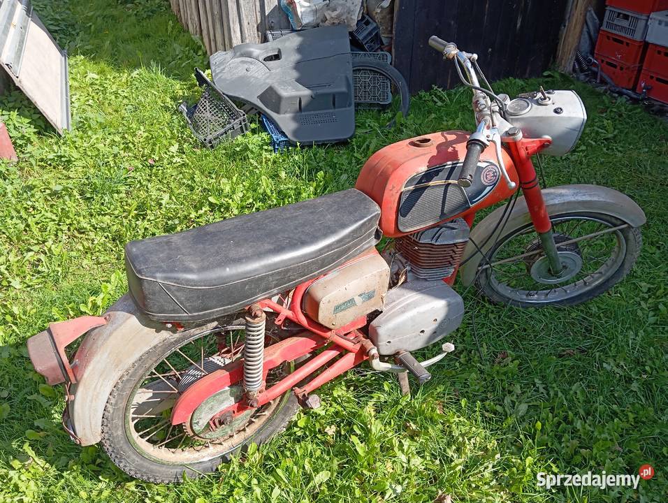 Cz 175 Sport z dozownikiem Motocykle, skutery, quady Kałuszyn