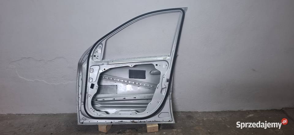 Drzwi Przednie Prawe Mercedes Sandomierz sprzedam